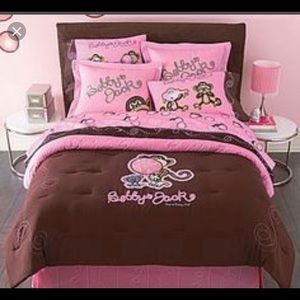 Bobby Jack Full Size Bedroom Set